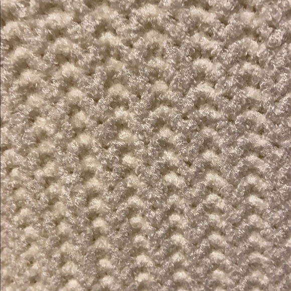 Wilfred size medium sweater - Picture 4 of 4